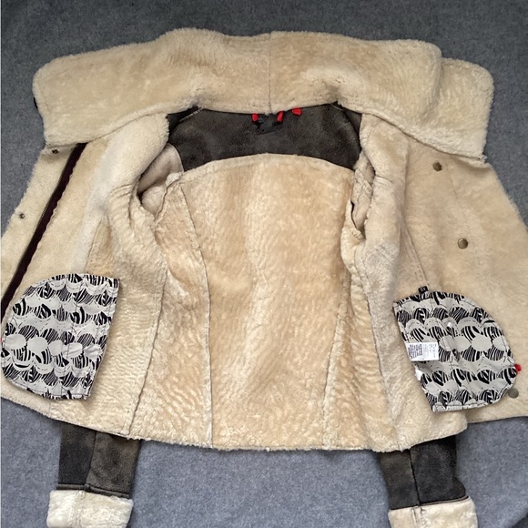 Authentic Vintage Doma Fitted Leather Jacket, Size XS - Picture 8 of 12